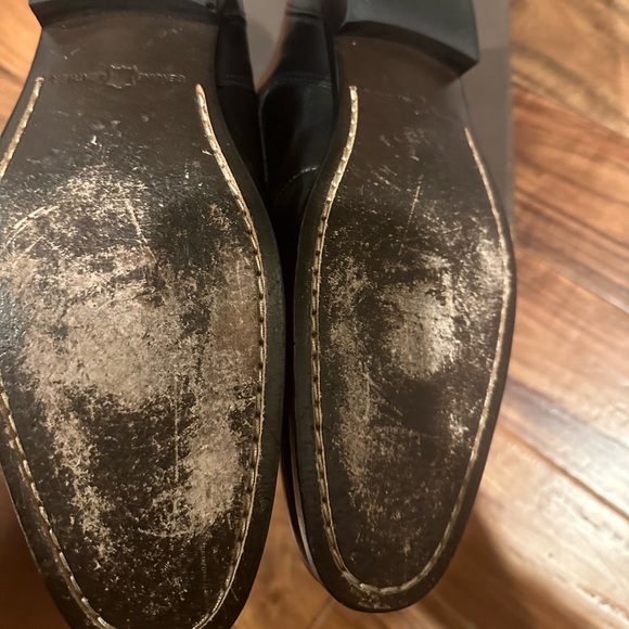 Dress shoes - Picture 2 of 3